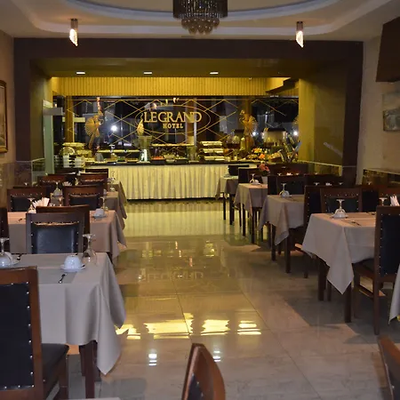 Le Grand 2* 아다나