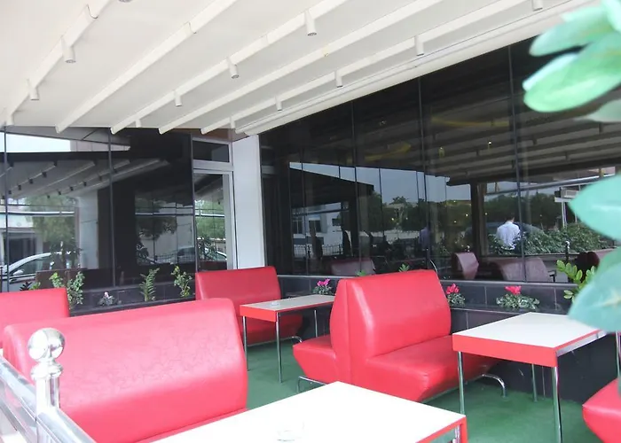 Le Grand فندق 2*